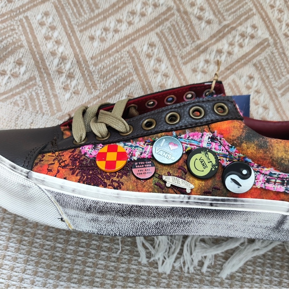 Vans Multicolor Canvas Low-Top Sneakers with Black Toe - Picture 5 of 7